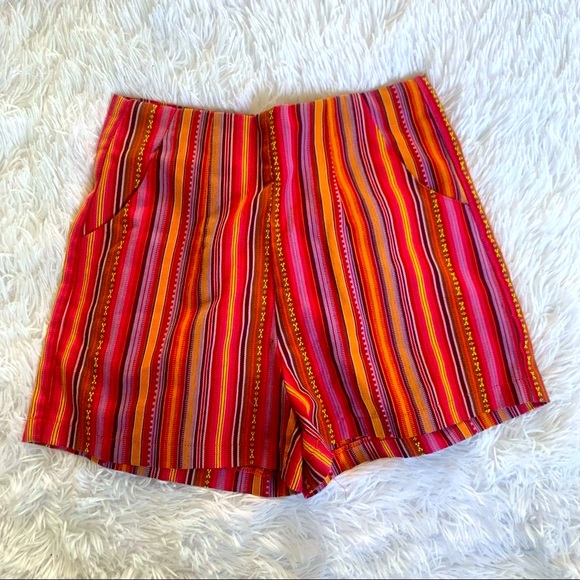 Kaisely Pants - Anthropologie Kaisely High-waist Serape Short Size S